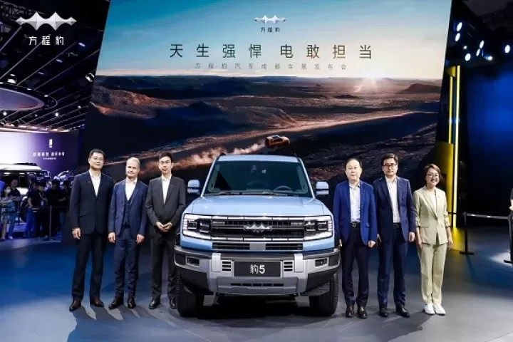 方程豹汽车_https://www.78xz.com_通讯社交_第4张